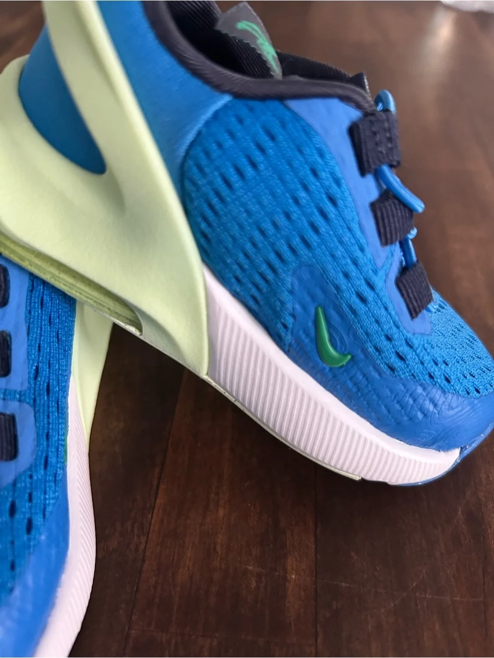 Nike vibrant blue